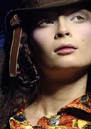 Мода. Осень. Макияж 2006. John Galliano