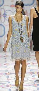 Мода Модное платье 2009